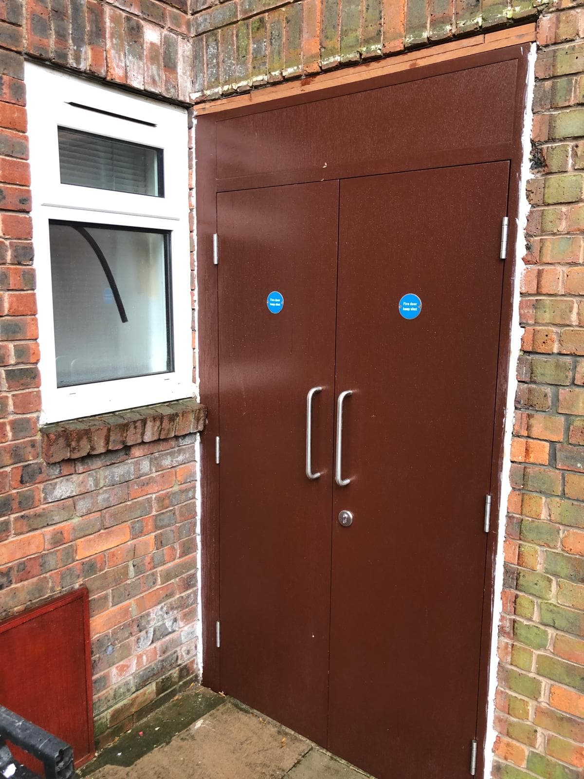 Double fire door set